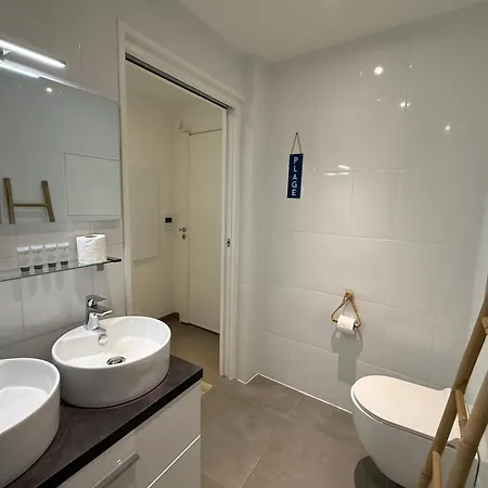 Appartement Terrasse & Calme 8 Min Garage Prive Antibes